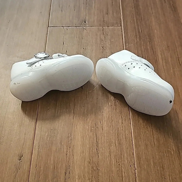 VTG Smart Step Little Girls Patent White Vinyl Shoes sz 2W - Picture 2 of 2